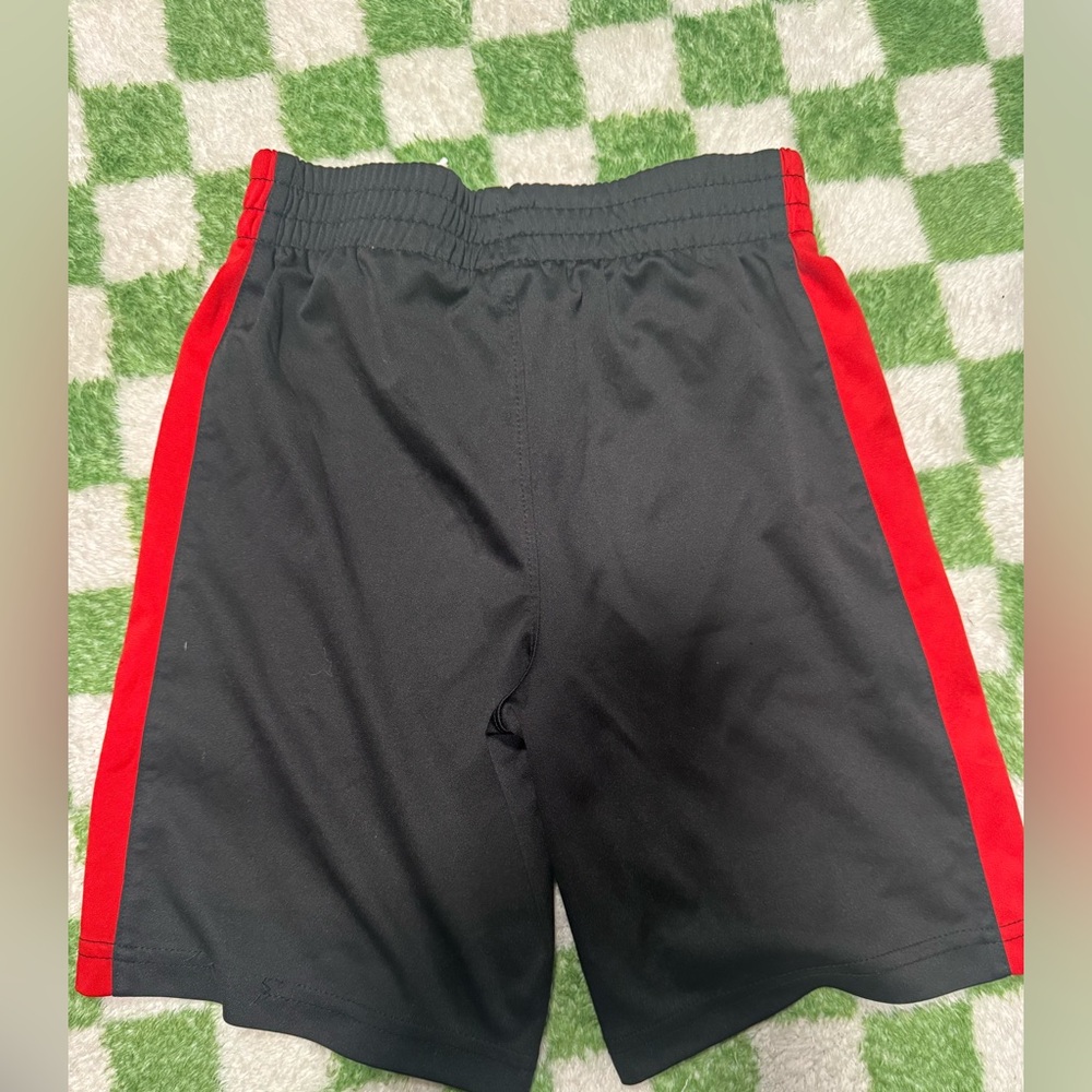 PUMA Jet Black Sports Shorts - Picture 3 of 3